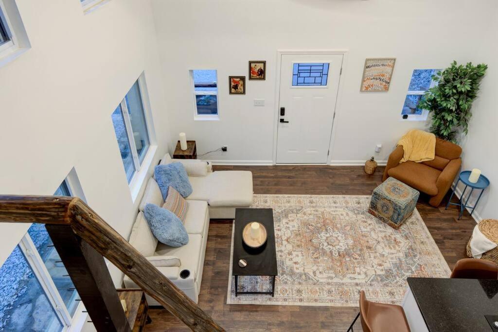 2 Bed 1 Bath-sleeps 5 To 6 Near Rrg Large Deck * Beattyville